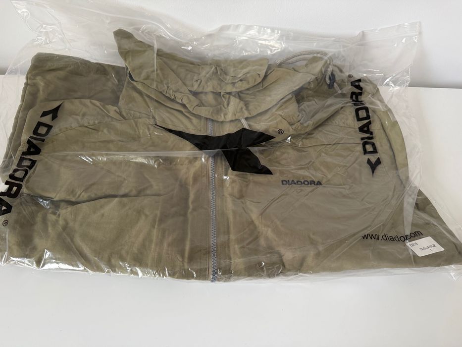 Jacheta ploaie vant Diadora
