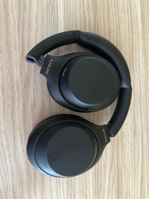Наушники Sony WH-1000XM4