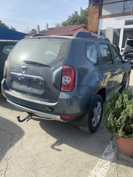 Ușă dreapta față Dacia Duster 2012