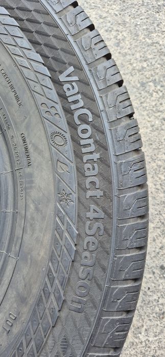 4 anvelope M+S noi Continental 225/75/16C;121/120 R.Pretul este pe bucata.