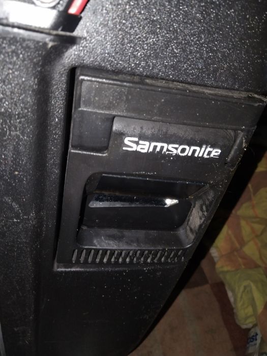 samsonite чемодан оригенал