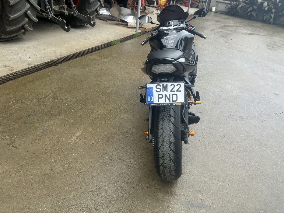 Kawaski ninja ZX6R 2009