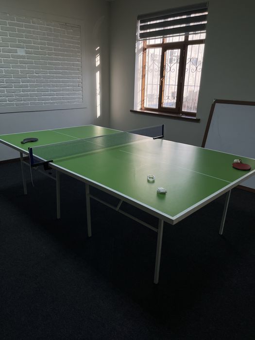 теннисный стол,