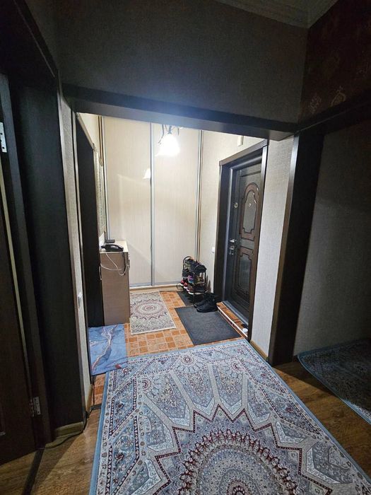 Квартира на Дружба Народов -Камолон ош 3/7/9 общ пл 72м