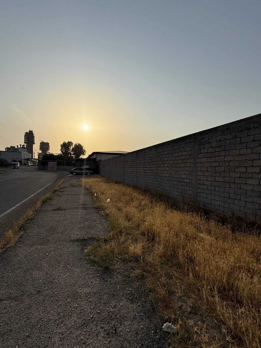 Бизнес готов! 400м² на 12 сотках, первая линия, высокий трафик,паркинг