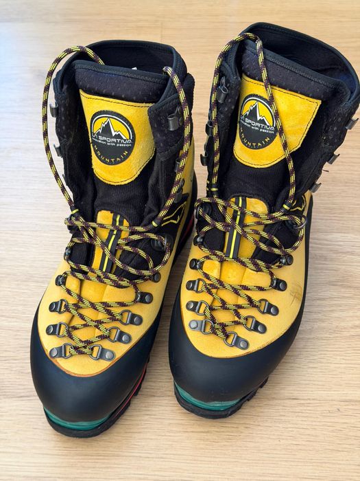 Bocanci iarna La Sportiva Nepal Evo GTX, mărimea 42