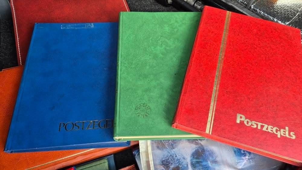 Clasoare timbre second hand