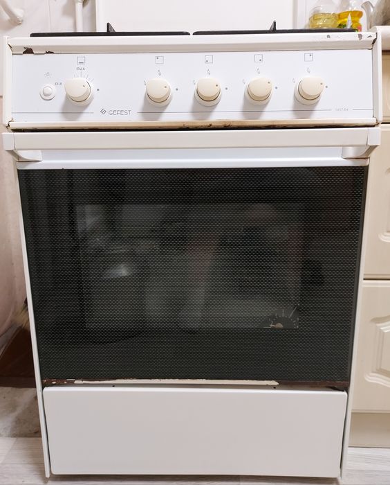Продам газплиту Гефест