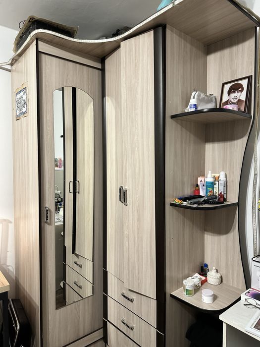 Продам шкаф