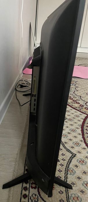 Smart телевизор AVA LED 40W5 Full HD Android Black