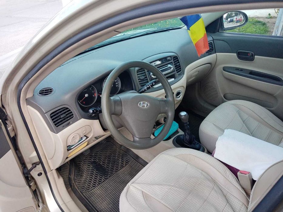 Vand Hyundai Accent, 2006, benzina, 1400 cmc, 150000 Km