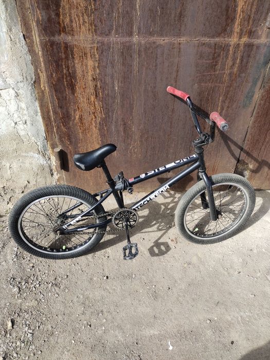 Продам BMX, на ходу.