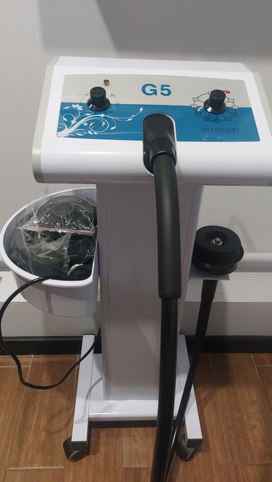 Продаю массажный аппарат