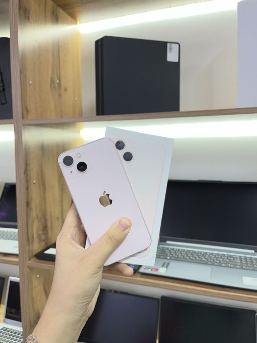 Телефон Apple iPhone 13/128