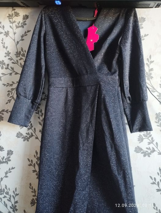 Продам  нарядное платье