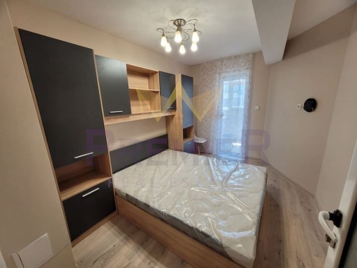 3-стаен в Варна-Лятно кино Тракия площ 65 цена 620