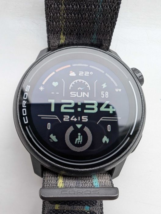 Мультиспортивные часы Coros Pace 3