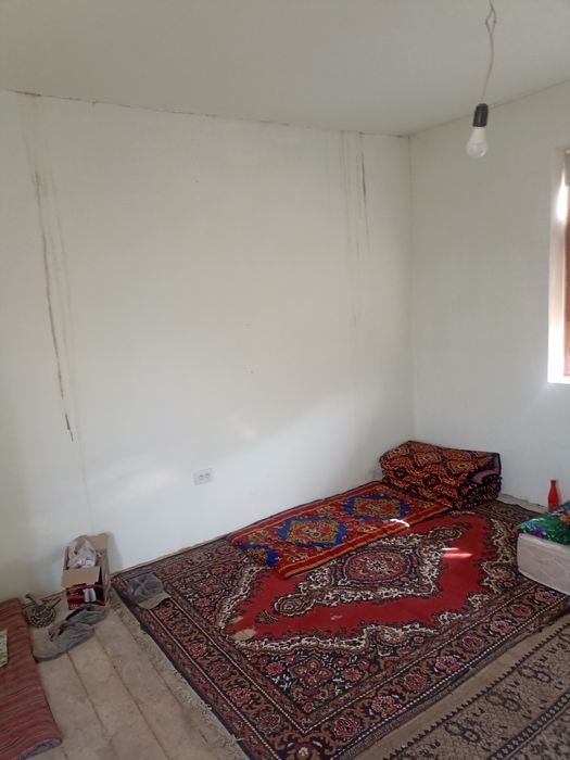 Arzon uchaska sotiladi