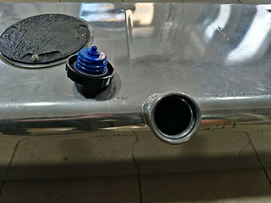 Бензобак (100л) Газель