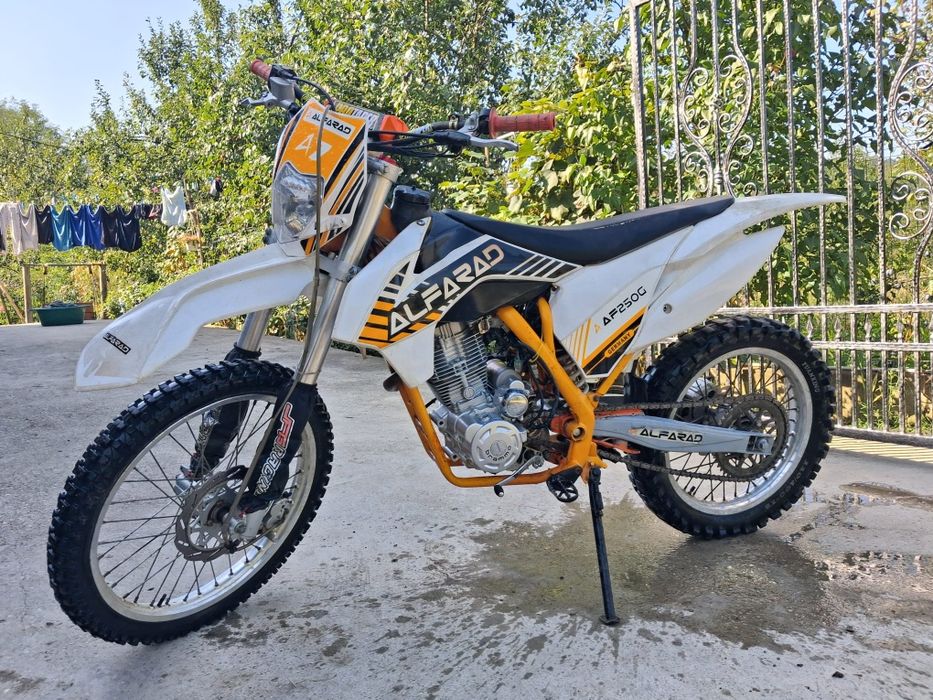 Alfarad 250cc,cititi descrierea