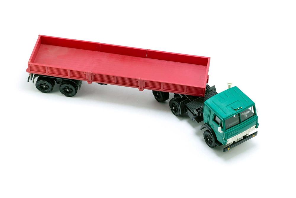 КАМАЗ-5410 Седельный тягач с полуприцепом, про-во СССР, масштаб 1:43.