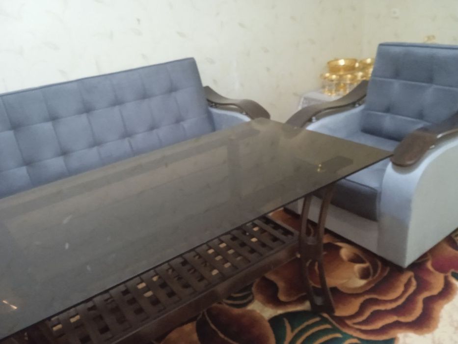 Диван кресло стол сотилади