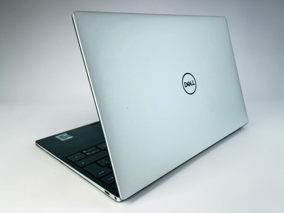 Лаптоп Dell XPS 9310 13" OLED 4K+ Touch i7-1185G7 16RAM 512GB SSD Отличен! Гаранция!