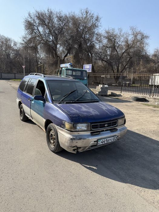 Ниссан прерия минивен