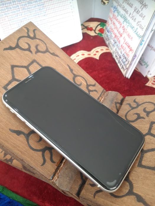 Айфон 11  128 гб