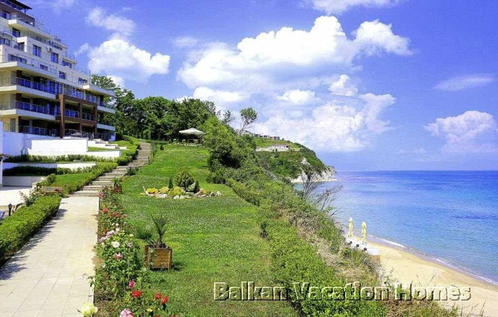 Апартамент на брега на морето в Бяла - на 50 м от морето!