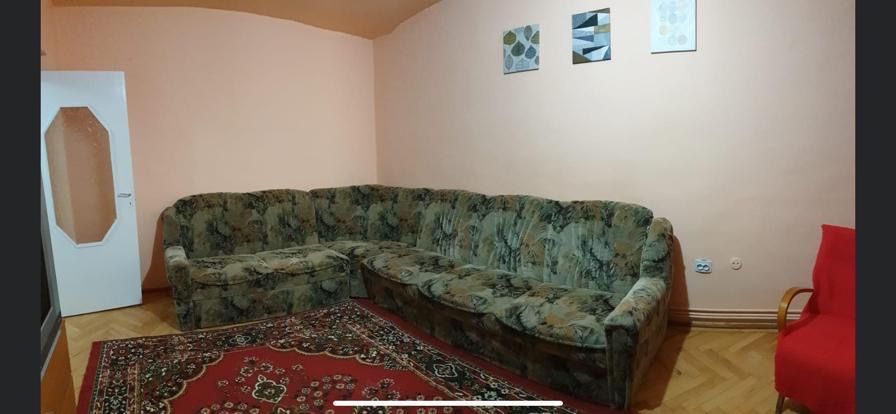 Vand apartament 3 camere