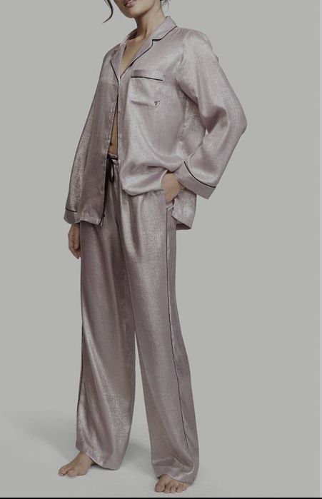 Victoria’s Secret Set Pijama Satinat / Loungewear – XS Regular se potriveşte şi pentru S