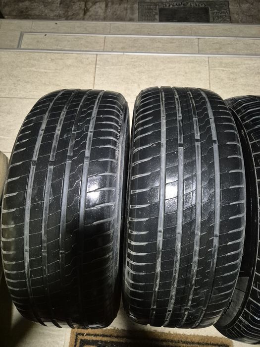 OFERTA!Anvelope Vara PASSAT 215/60/16 2025