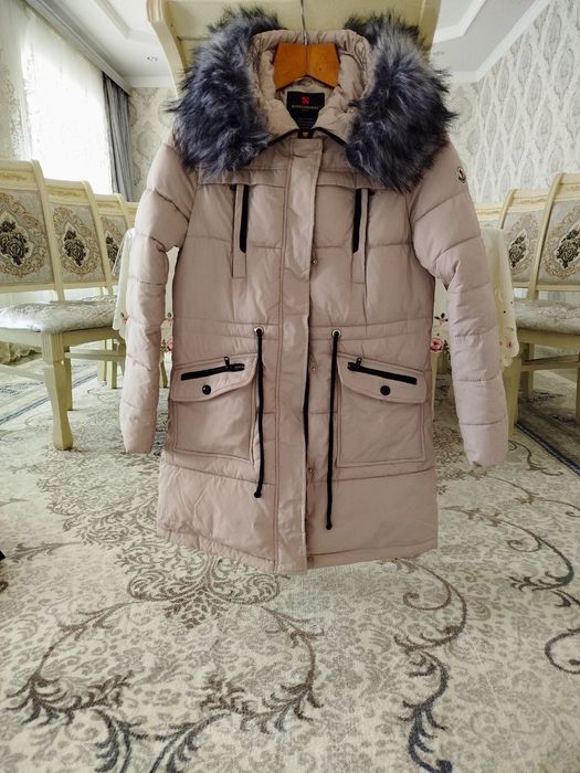 Chiroyli sifatli kurtka