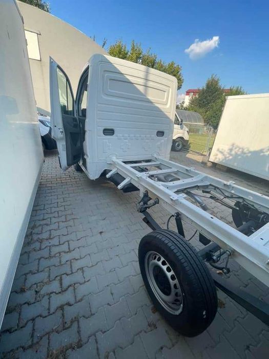 Deblocari usi auto fara dauna timp rapid de deplasare DE LA 100 lei