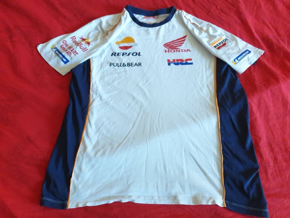 Tricou  de  barbati  -   100 lei.