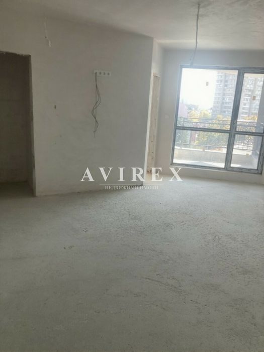 Двустаен апартамент до Военна болница