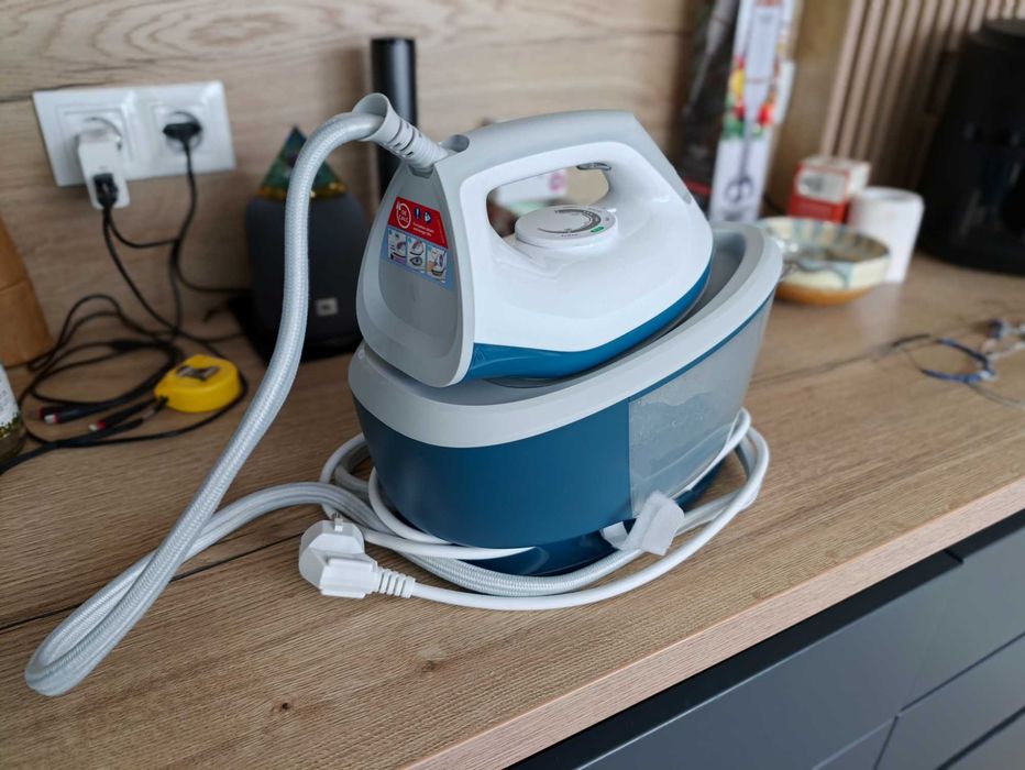 Vand statie de calcat Philips 2000 Series