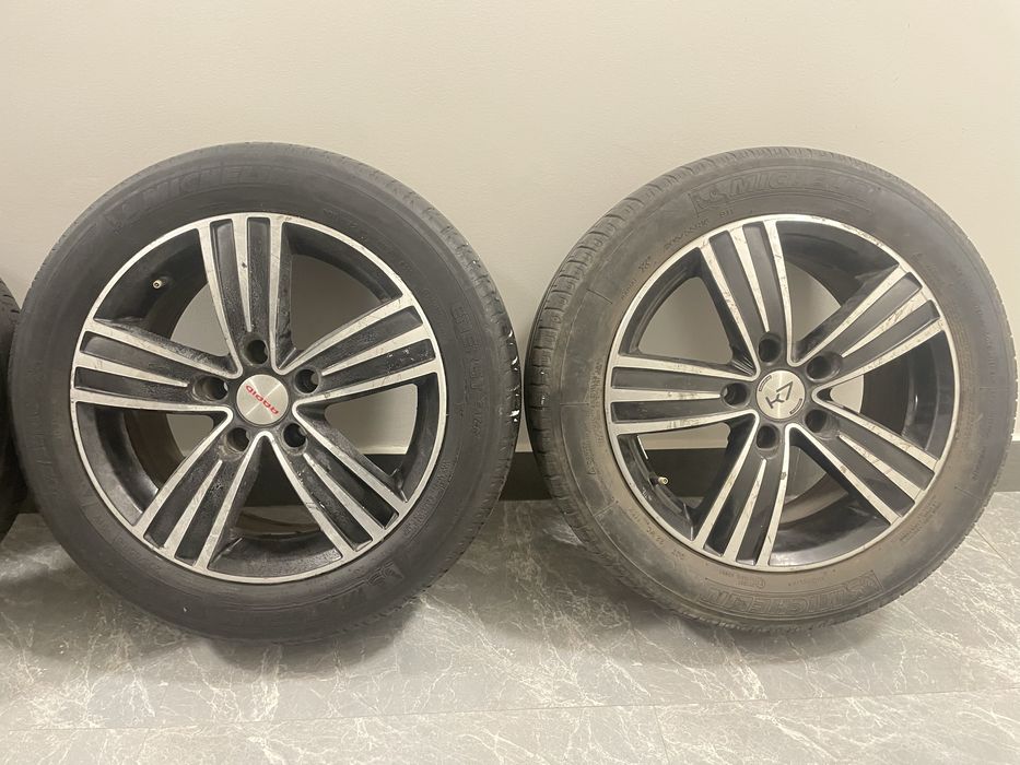 Продам диски с резиной