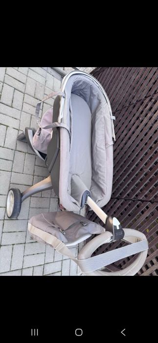 Cărucior bebelusi Stokke xplory v3