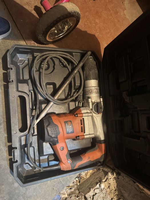 Продам перфоратор