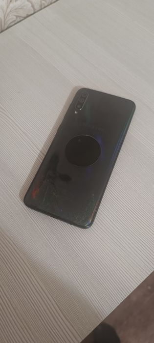 Срочно продам 3 телефона