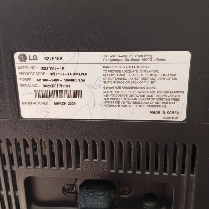Продаю телевизор LG 32LF 15R