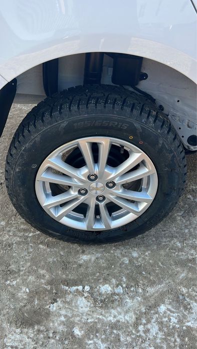 Зимние резины R15