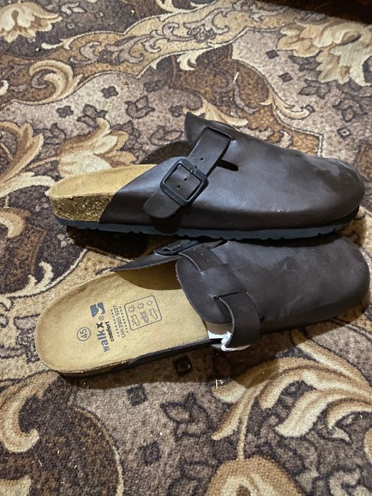 Кроссовки и туфли