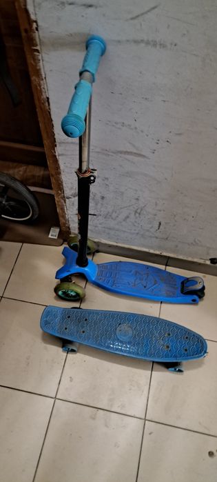 Тротинетка със скейборд
