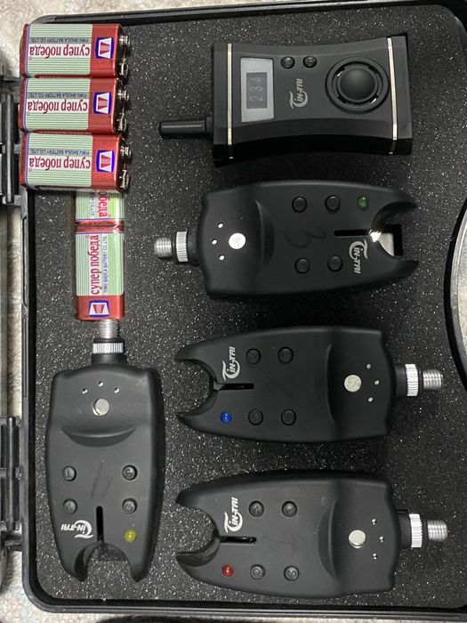 Продам карповый набор ( удочки,катушки)