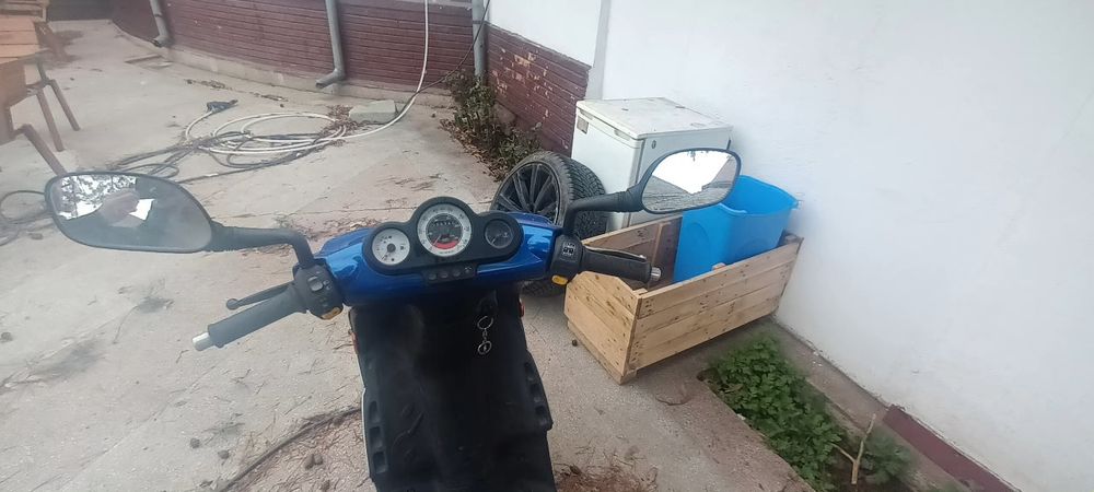 Scuter Peugeot 49 cm