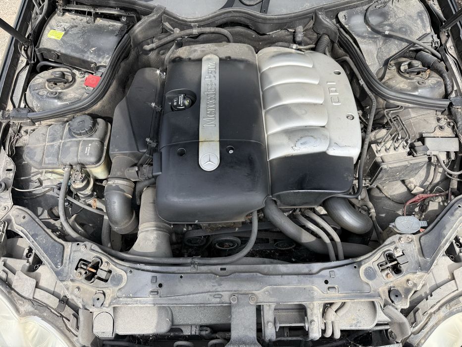 Mercedes CLK270 на части