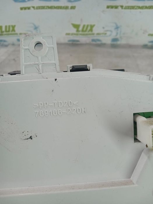 Ceasuri bord 769166-220h 769166220h Peugeot 4007 1 [2007 - 2012]